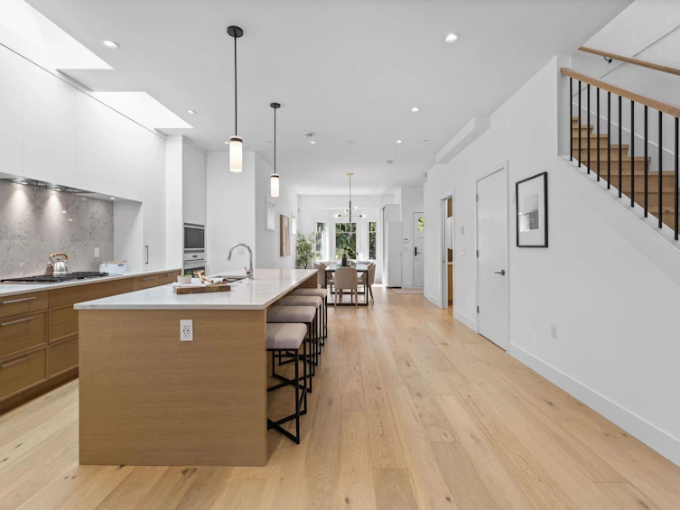 2518 W 3rd Avenue, Vancouver, BC, V6K 1M1 - 12