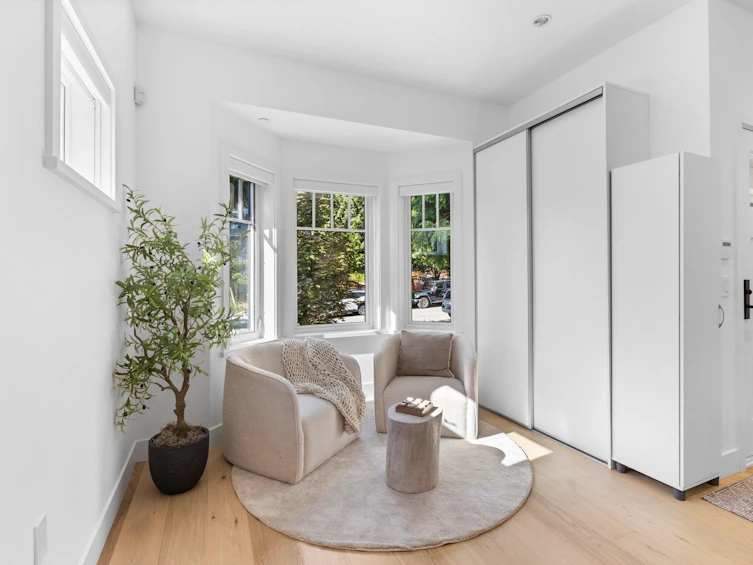 2518 W 3rd Avenue, Vancouver, BC, V6K 1M1 - 6