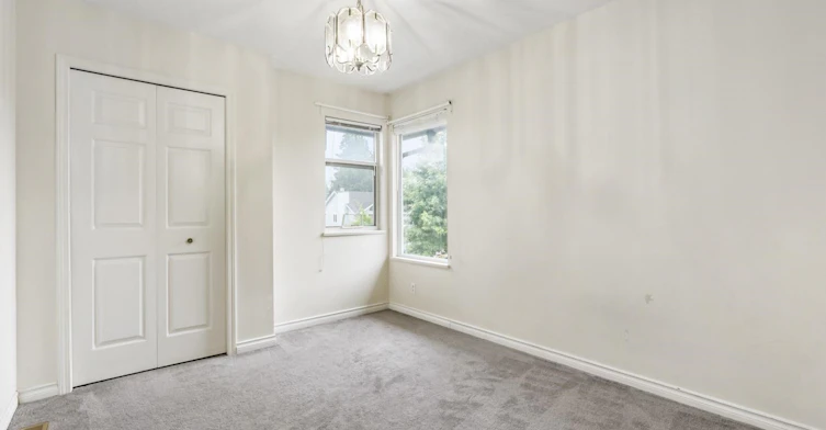 9335 152a Street, Surrey, BC, V3R 0E6 - 13