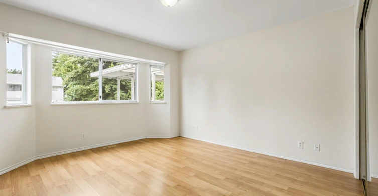 9335 152a Street, Surrey, BC, V3R 0E6 - 16