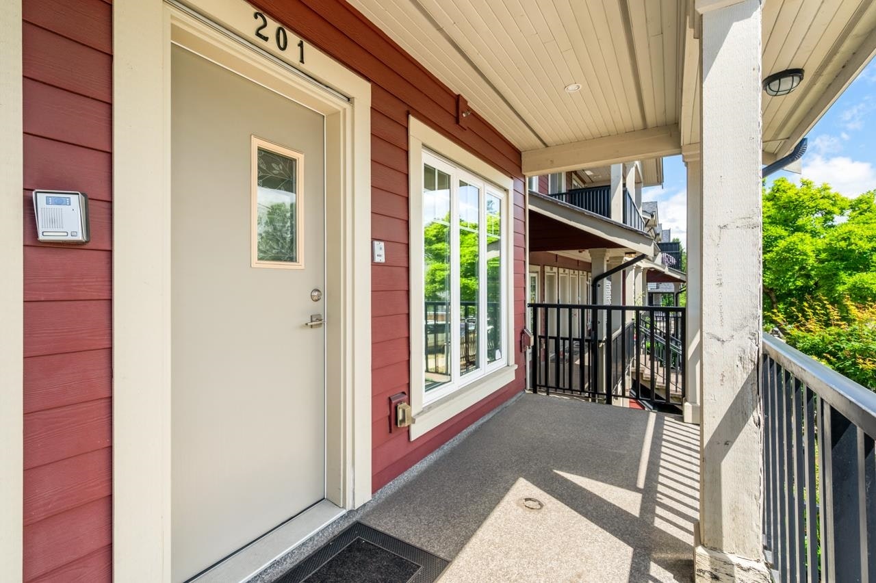 201-4577 Slocan Street, Vancouver, BC, V5R 1Z8 - 5