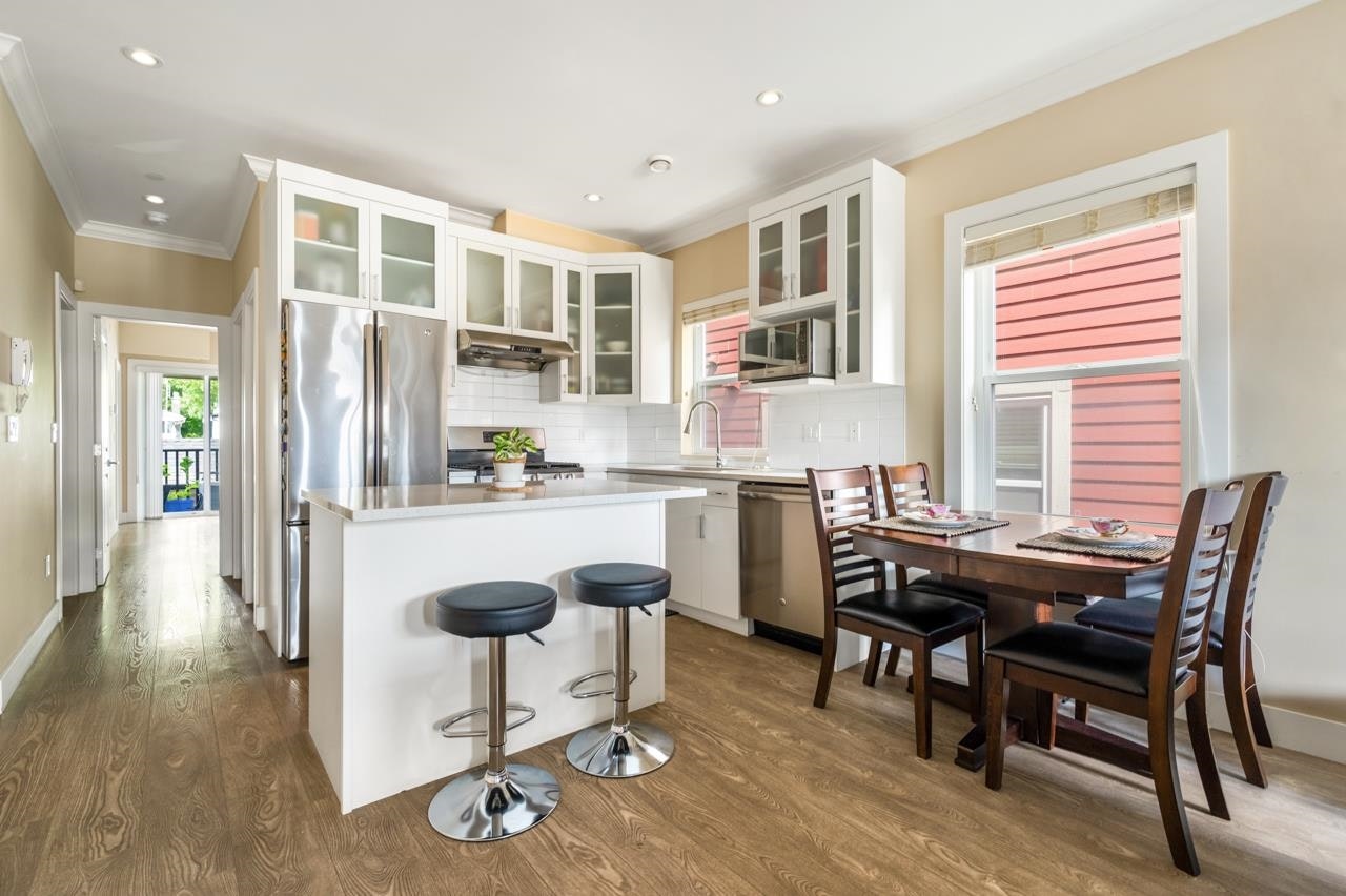 201-4577 Slocan Street, Vancouver, BC, V5R 1Z8 - 8