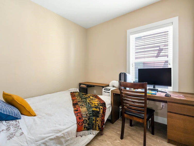 201-4577 Slocan Street, Vancouver, BC, V5R 1Z8 - 11