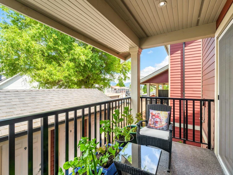201-4577 Slocan Street, Vancouver, BC, V5R 1Z8 - 14
