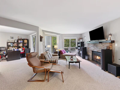 206-7459 Moffatt Road - 4