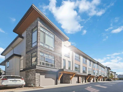 36-16488 64 Avenue - 2
