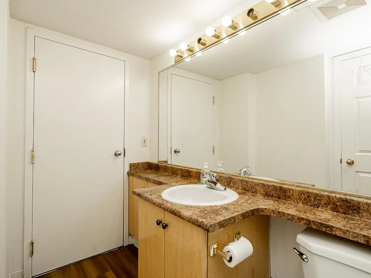 210-9278 120 Street, Surrey, BC, V3W 4B8 - 23
