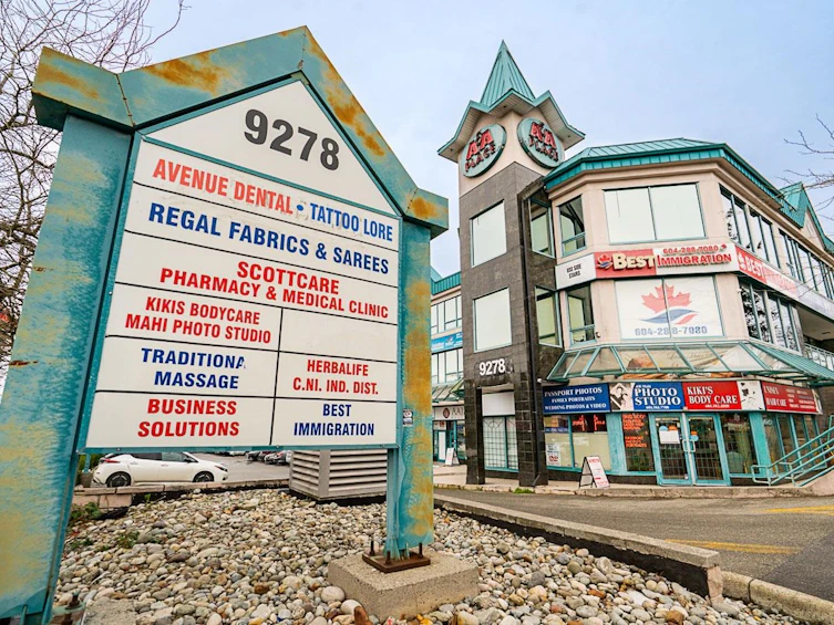 210-9278 120 Street, Surrey, BC, V3W 4B8