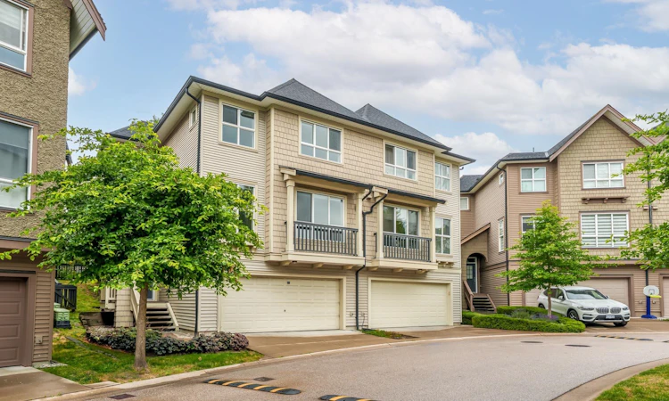 82-10489 Delsom Crescent