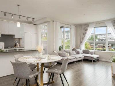 215-9388 Tomicki Avenue - 2