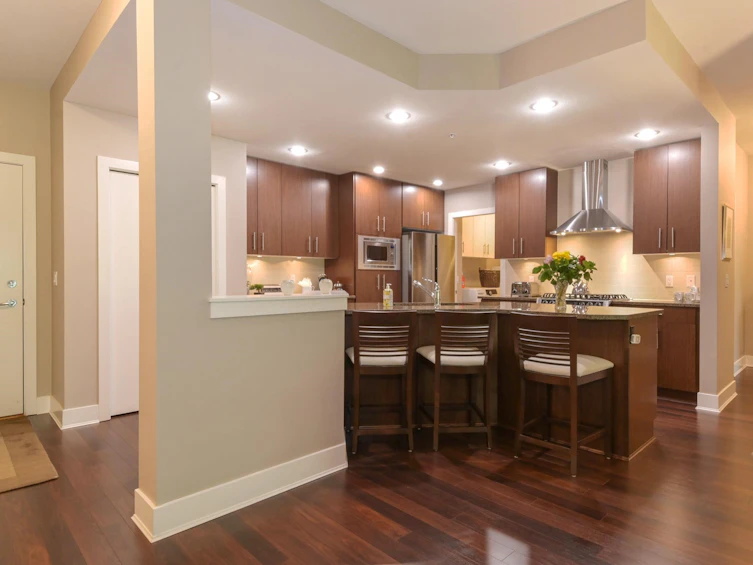 210-16477 64 Avenue, Surrey, BC, V3S 6V7 - 6