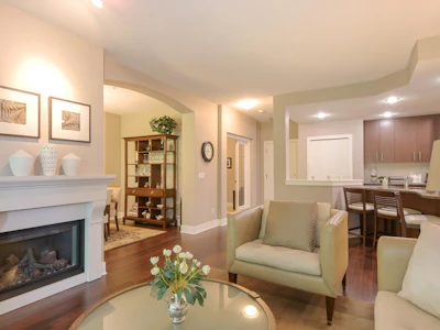 210-16477 64 Avenue - 4