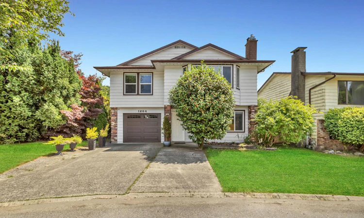 1284 Novak Drive