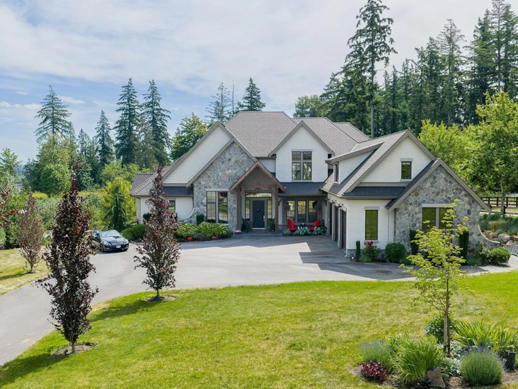142 208 Street, Langley, BC, V2Z 1T7
