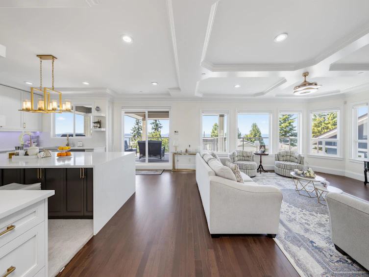 15354 Royal Avenue, Surrey, BC, V4B 1M8 - 3