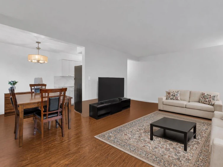 1-1420 Chesterfield Avenue, North Vancouver, BC, V7M 2N4 - 3
