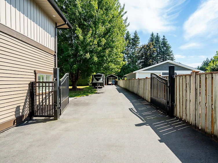 24762 58a Avenue, Langley, BC, V2Z 1H3 - 29