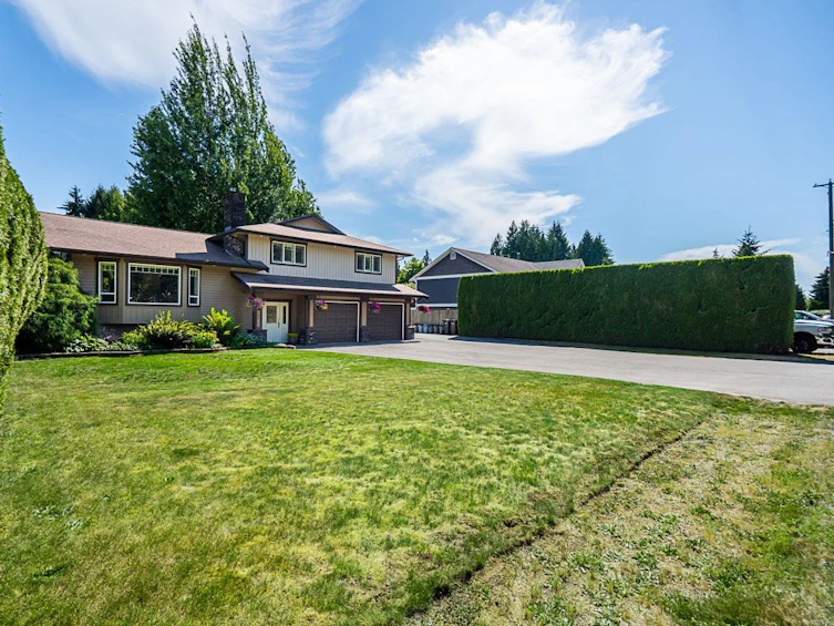 24762 58a Avenue, Langley, BC, V2Z 1H3 - 2