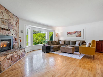 24762 58a Avenue - 4