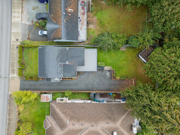 15962 North Bluff Road, Surrey, BC, V4B 3G8 - 33