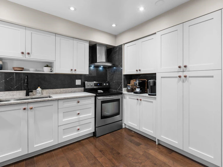 1934 Goleta Drive, Burnaby, BC, V5A 1P6 - 4
