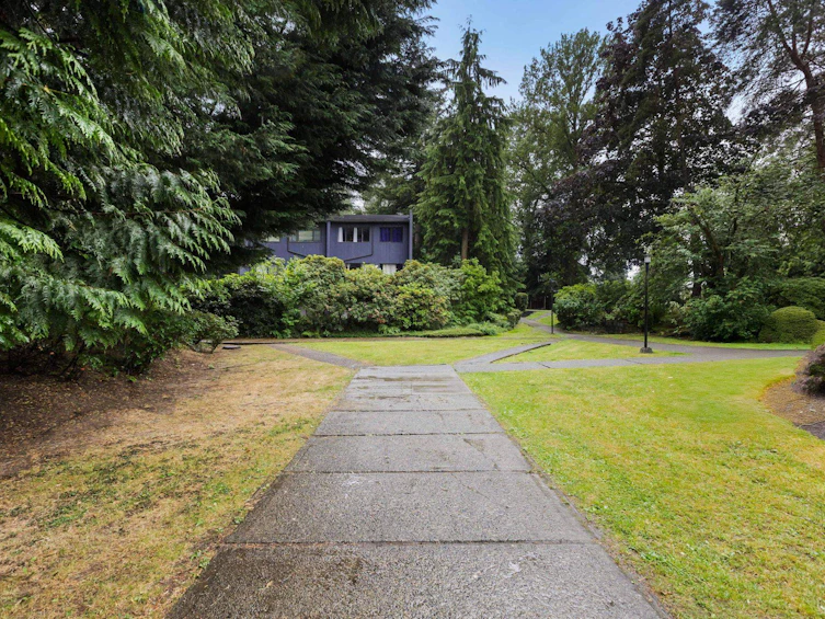 1934 Goleta Drive, Burnaby, BC, V5A 1P6 - 31