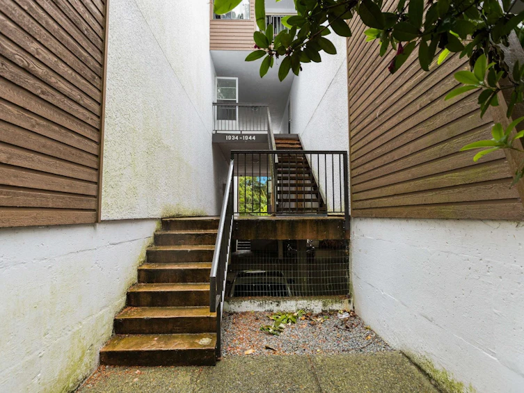 1934 Goleta Drive, Burnaby, BC, V5A 1P6 - 34