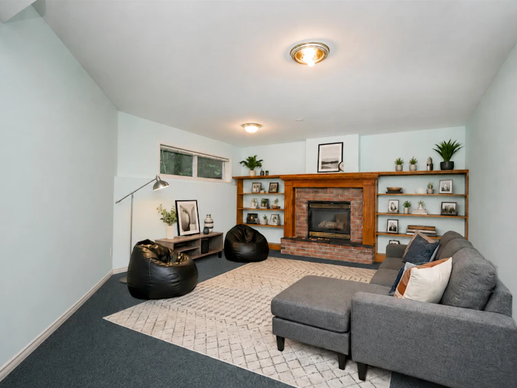 3170 Hallam Court, Coquitlam, BC, V3E 3C3 - 11