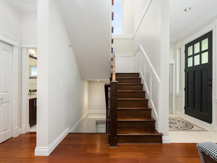 6387 Prince Albert Street, Vancouver, BC, V5W 3E7 - 8