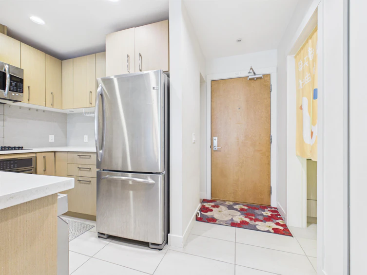 303-5981 Gray Avenue, Vancouver, BC, V6S 0G1 - 5