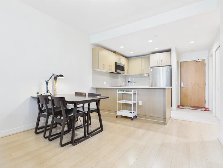 303-5981 Gray Avenue, Vancouver, BC, V6S 0G1 - 6