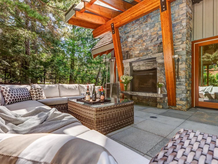 3205 Archibald Way, Whistler, BC, V8E 0B8 - 15