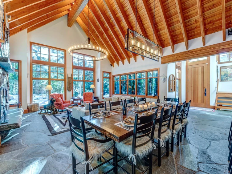 3205 Archibald Way, Whistler, BC, V8E 0B8 - 35