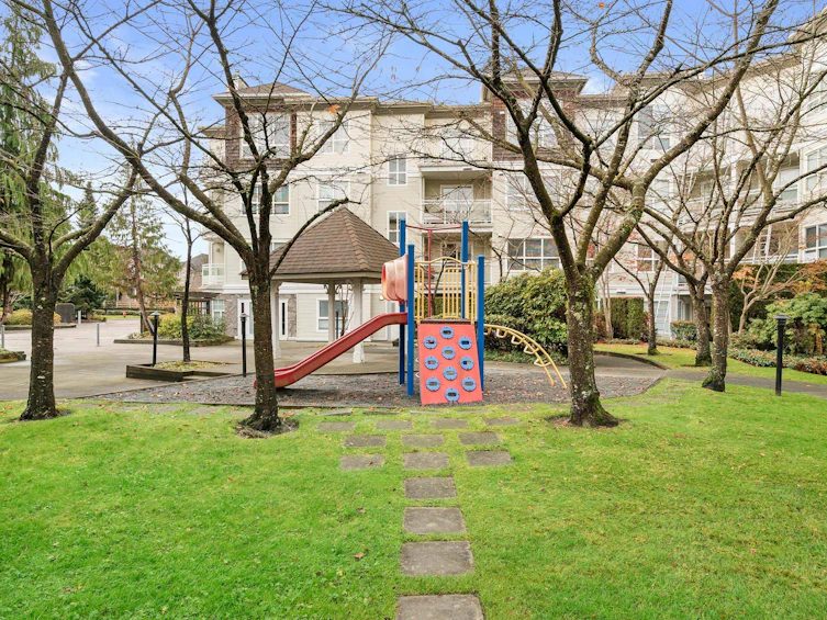 311-10188 155 Street, Surrey, BC, V3R 0R6 - 23