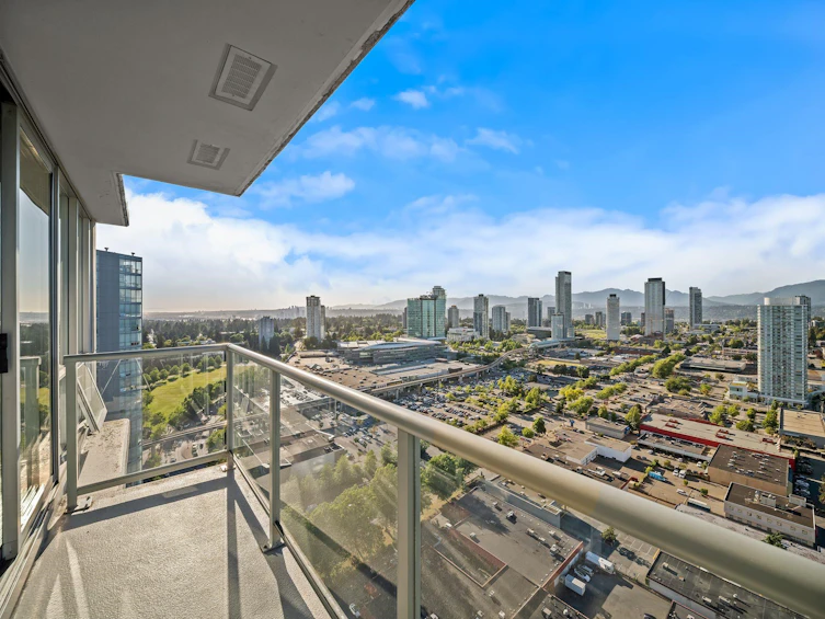 3305-13688 100 Avenue, Surrey, BC, V3T 0G5 - 21