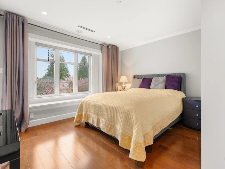 1041 W 58th Avenue, Vancouver, BC, V6P 1V9 - 25