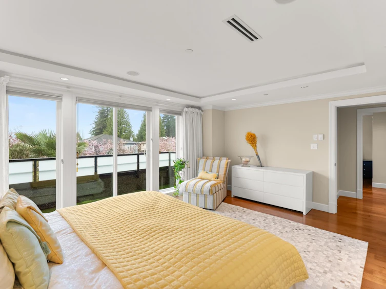 1041 W 58th Avenue, Vancouver, BC, V6P 1V9 - 15