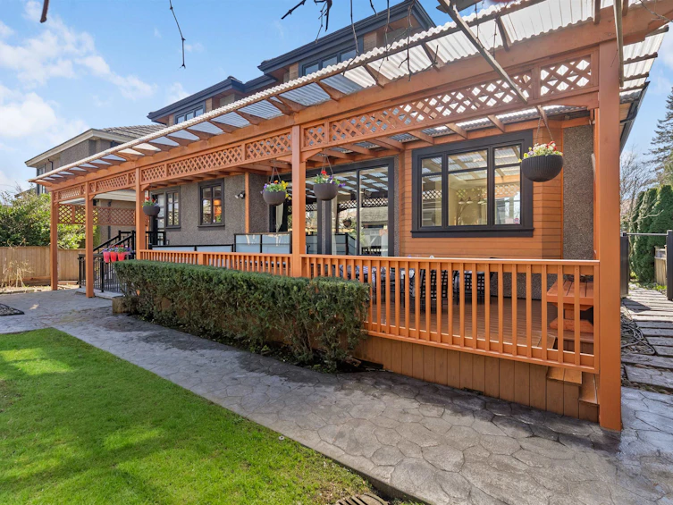 1041 W 58th Avenue, Vancouver, BC, V6P 1V9 - 37