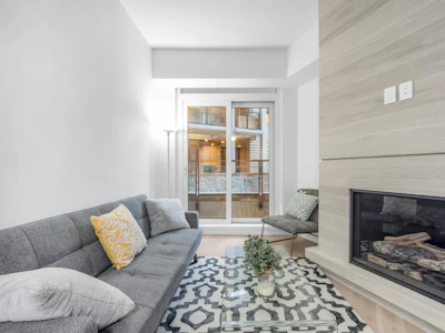 101-6699 Nelson Avenue - 4