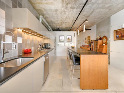 205-1529 W 6 Avenue - 4