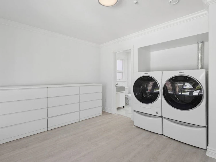 2709 W 37th Avenue, Vancouver, BC, V6N 2T5 - 19