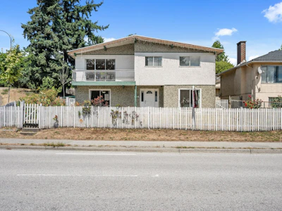 1457 SE Marine Drive - 4