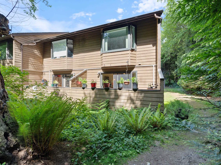 4384 Garden Grove Drive, Burnaby, BC, V5G 4G6 - 32