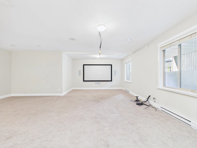 638 Austin Avenue, Coquitlam, BC, V3K 3N1 - 28