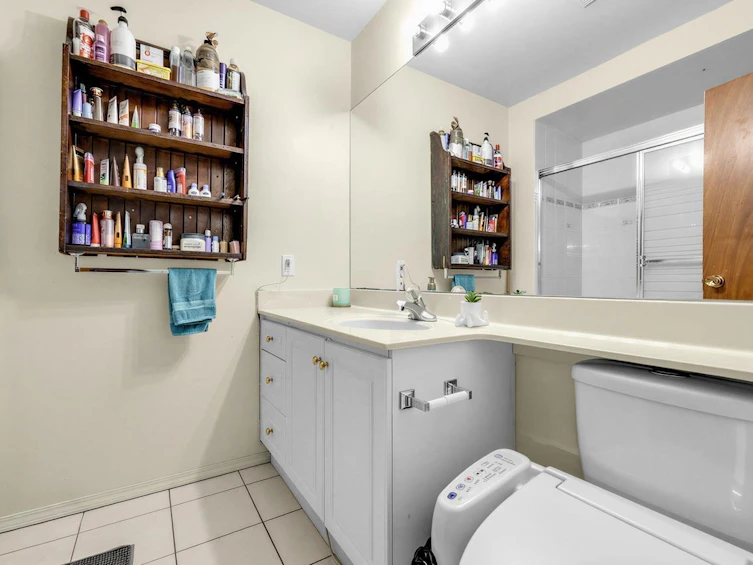 7674 Burris Street, Burnaby, BC, V5E 1Z3 - 21