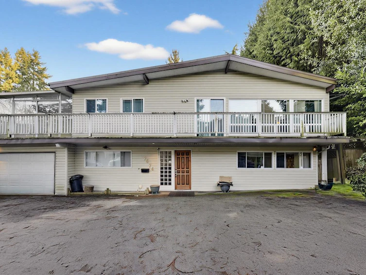 7674 Burris Street, Burnaby, BC, V5E 1Z3