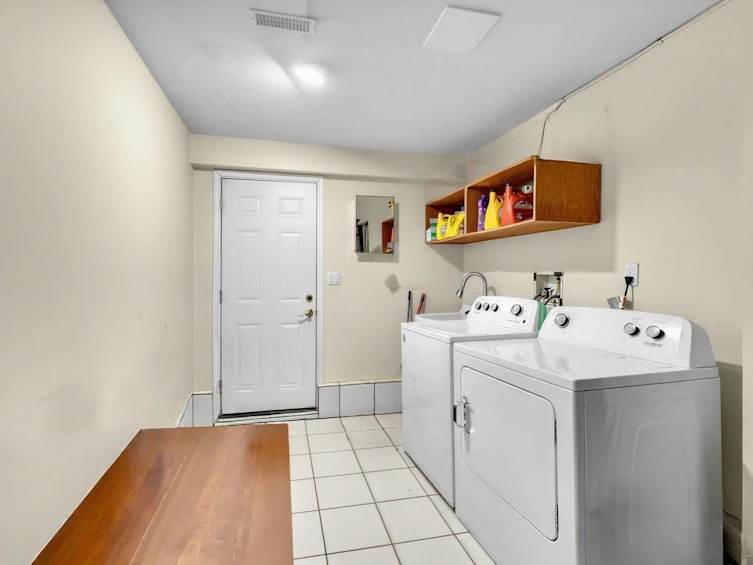 7674 Burris Street, Burnaby, BC, V5E 1Z3 - 16