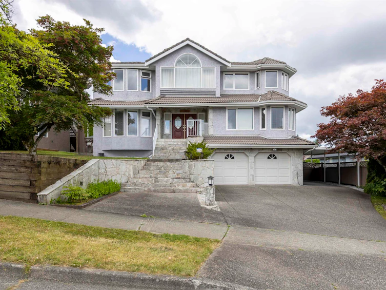 7995 Berkley Street, Burnaby, BC, V5E 4G5