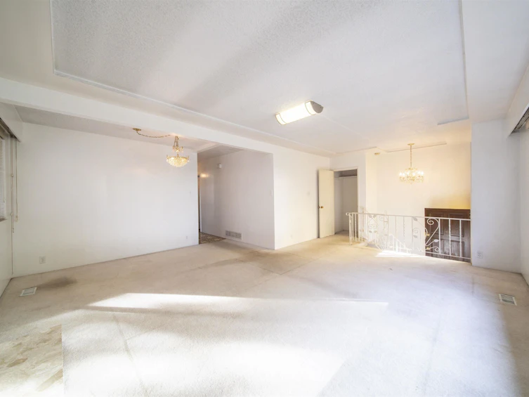 3449 E Pender Street, Vancouver, BC, V5K 2C9 - 4