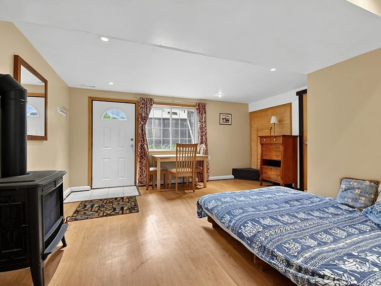 1099 Miller Road, Bowen Island, BC, V0N 1G1 - 24